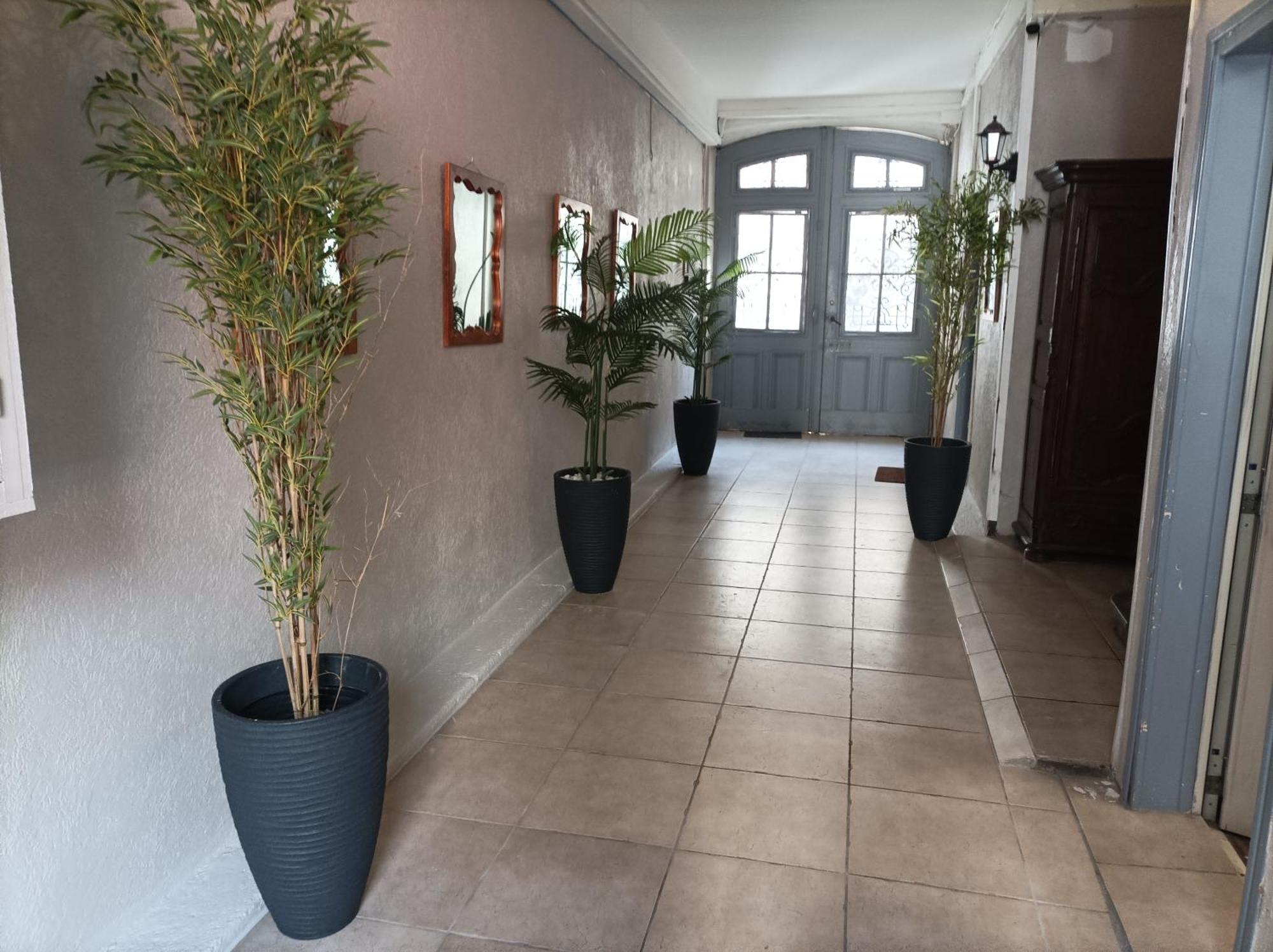 "Le Colombier"-Meuble De Tourisme 3 Etoiles -Residence "Les Logis De Beziers"-Garage Optionnel-Coeur De Ville-Plages A 16Km ! Bagian luar foto